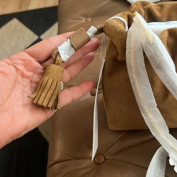 Veronica Beard Stash Bag - Picture 4 of 7